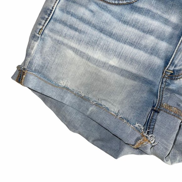 American Eagle Hi-Rise Shortie Mom Shorts 2 - Picture 4 of 8